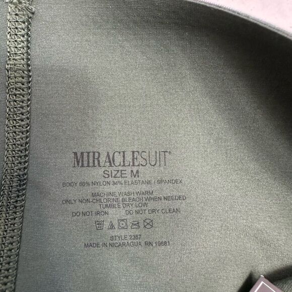 Miraclesuit Tummy-Control Performance 7/8 Leggings SIZE MEDIUM - Picture 12 of 13